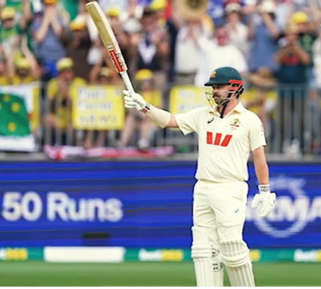 ଟ୍ରାଭିସ୍ ହେଡ୍‌ଙ୍କ ବିଶ୍ୱ ରେକର୍ଡ ଶତକ, ପ୍ରଥମ ଆଶେସ୍ ଟେଷ୍ଟ ଦୁଇ ଦିନରେ ଶେଷ, ଅଷ୍ଟ୍ରେଲିଆଠାରୁ ଇଂଲଣ୍ଡ ପରାସ୍ତ